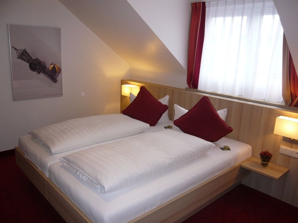 Standard Doppel Zimmer Hotel Zur Traube
