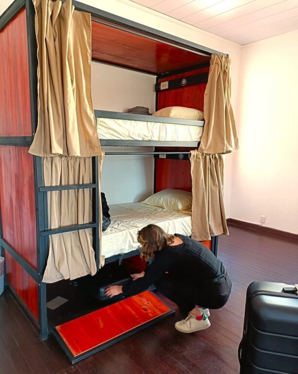 Кровать в общем номере Costa Rica Guesthouse