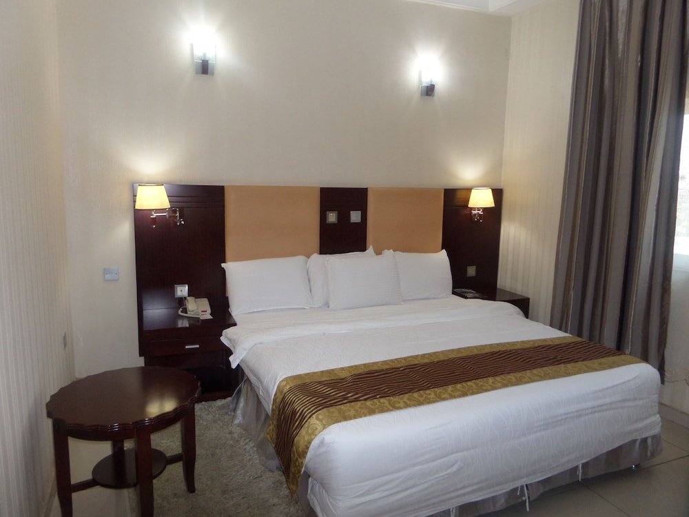 Economy Zimmer Barcelona Hotels Abuja