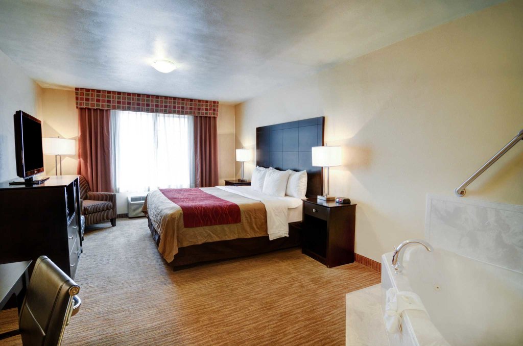 Двухместный люкс c 1 комнатой Comfort Inn And Suites Amarillo