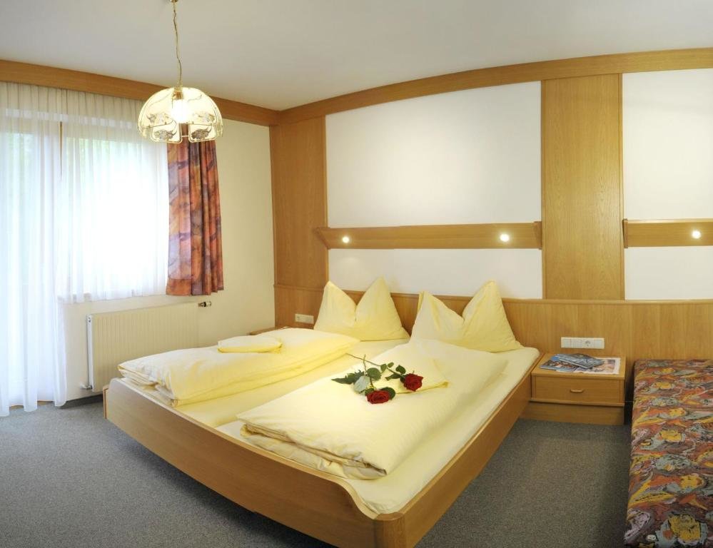 Standard Doppel Zimmer Alpenbad