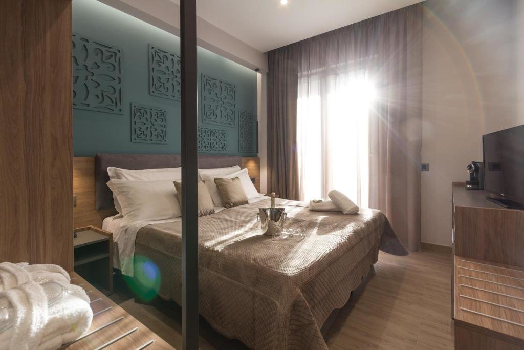 Deluxe Doppel Zimmer mit Balkon Giafra Rooms