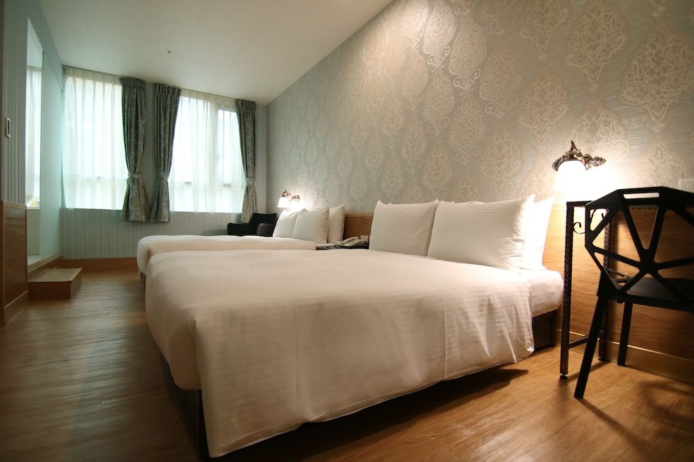Четырёхместный номер Deluxe LIHO Hotel Hankou
