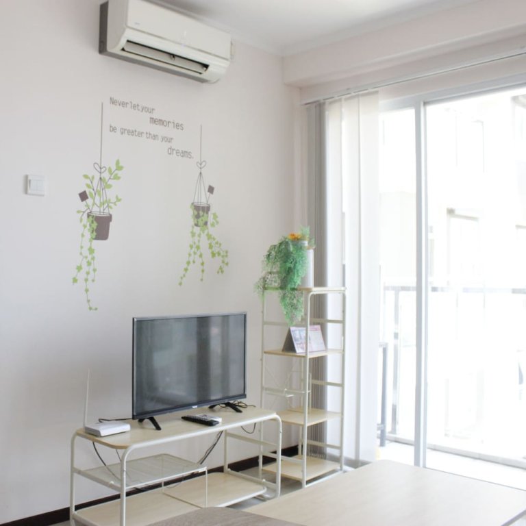 Camera Standard Spacious and Well Appointed 2BR @ Gateway Pasteur Apartment