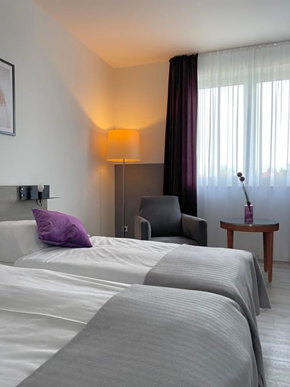 Номер Standard PRIMA Inn HOTEL & HOF NEURUPPIN - digitales & rezeptionsloses Motel