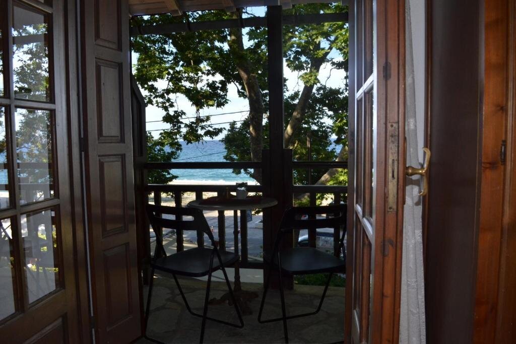 Habitación triple De lujo con vista al mar Hotel Hermes