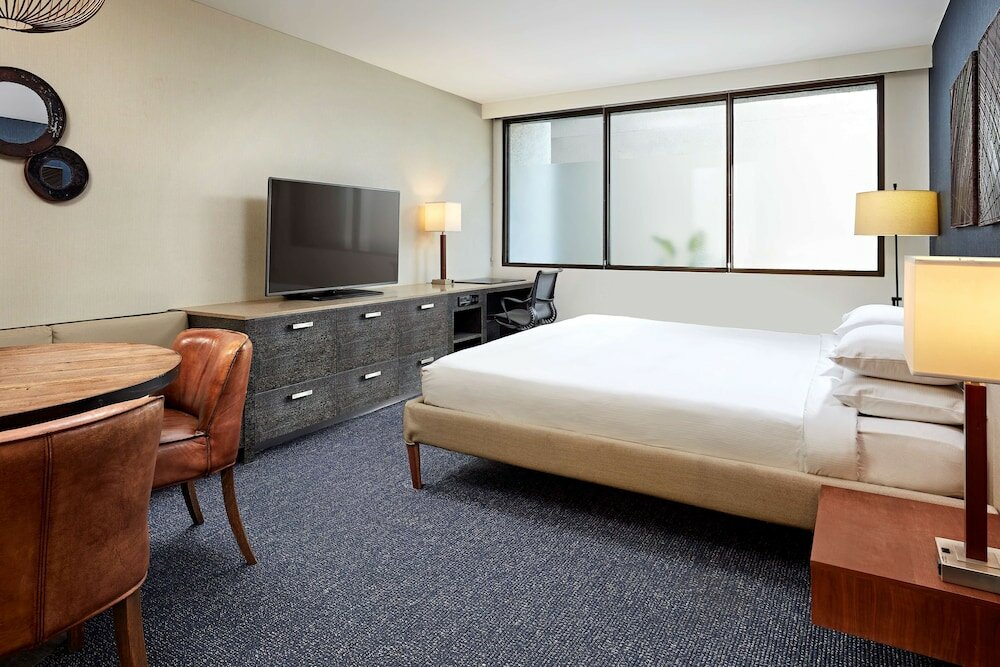 Двухместный люкс Premium Hotel MDR Marina del Rey- a DoubleTree by Hilton