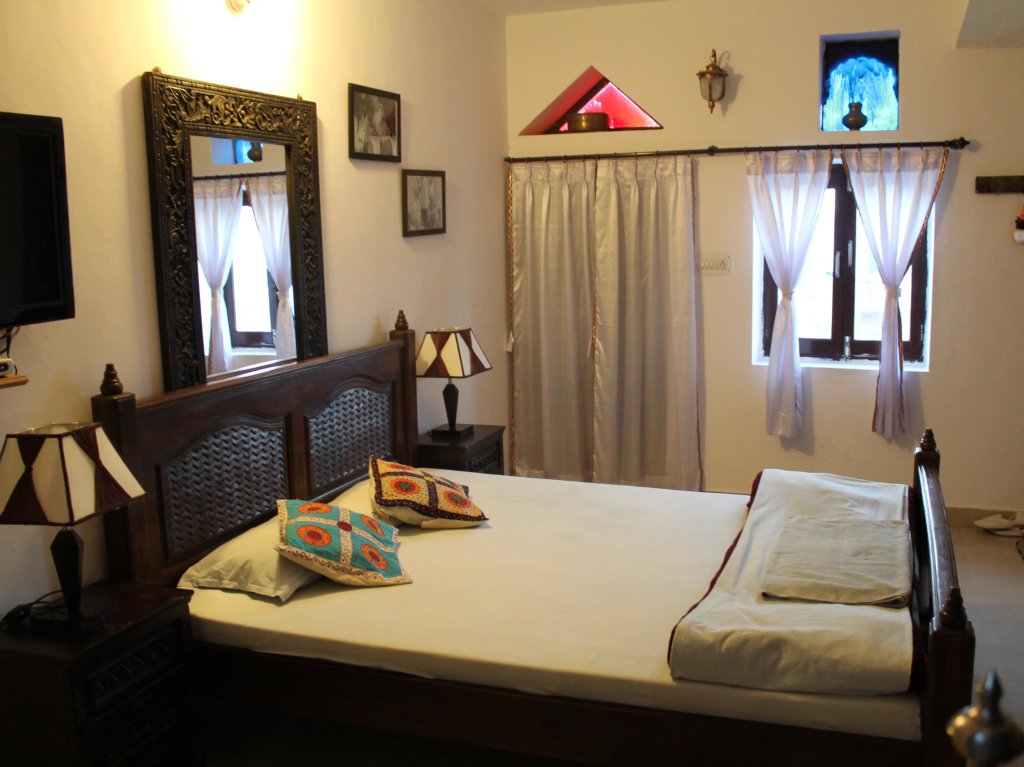 Deluxe Suite Karma Heritage Guest House