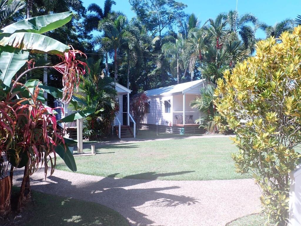 Семейная вилла с видом на сад Mossman Resort Holiday Villas