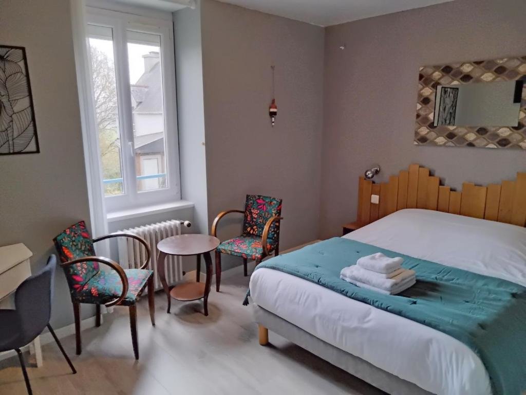 Confort double chambre Hôtel-Relais De Trefeuntec