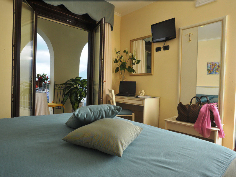 Standard Zimmer mit Balkon Costa Hotel