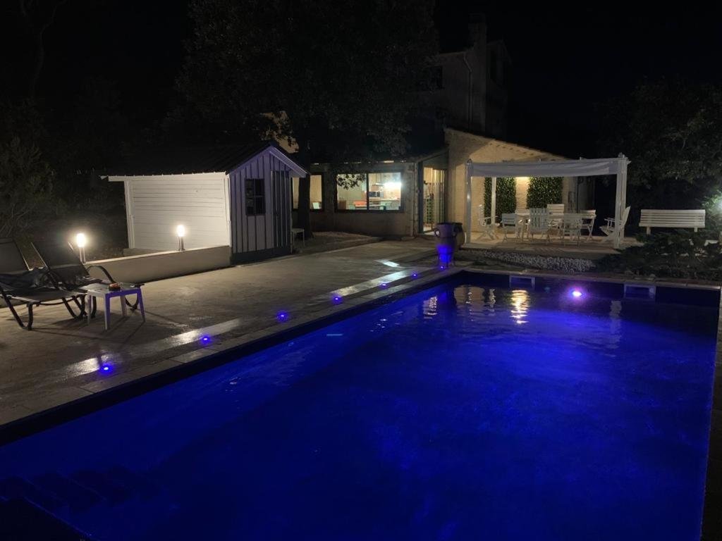 Вилла Belle villa provençale avec piscine classée 4 étoiles