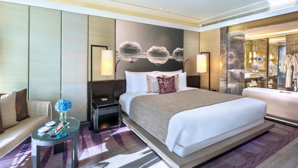 Executive Double room Siam Kempinski Hotel Bangkok - SHA Extra Plus Certified