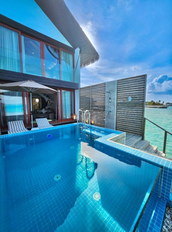 Villa avec balcon NOOE Maldives Kunaavashi