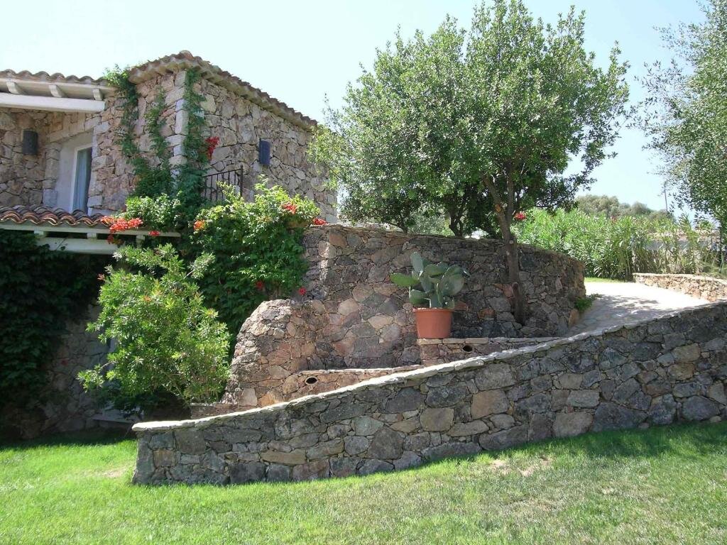 Villa Villa Ginestra - Trascorri la tua vacanza in Sardegna in una Villa di lusso a 500 mt dal mare