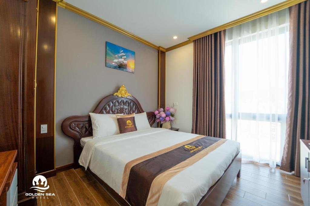 Camera Deluxe Golden Sea HaLong Hotel