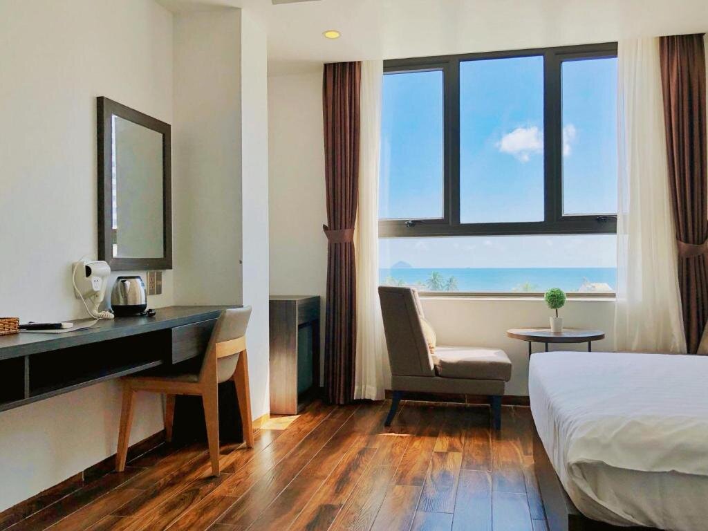 Двухместный номер Deluxe с видом на море La Casa Hotel Nha Trang