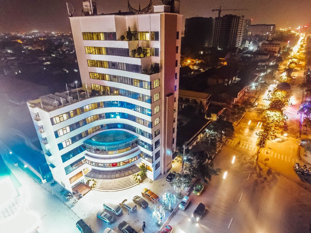 Номер Deluxe Muong Thanh Vinh Hotel