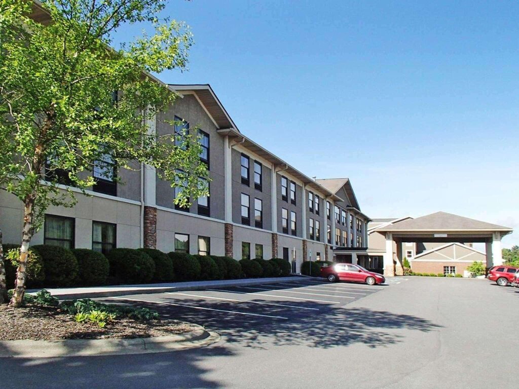 Двухместный номер Standard Quality Inn & Suites Boone - University Area