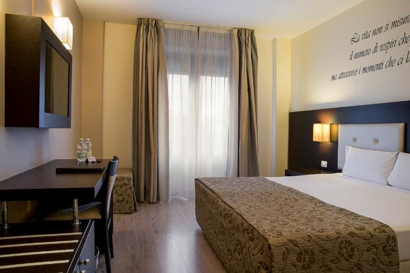 Standard Einzel Zimmer mit Balkon Hotel Executive