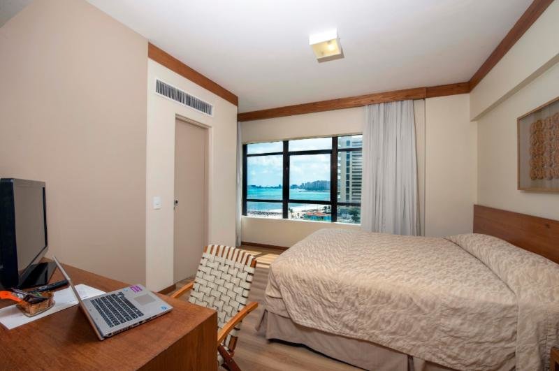 Одноместный номер Standard с балконом и с частичным видом на море Magna Praia Hotel