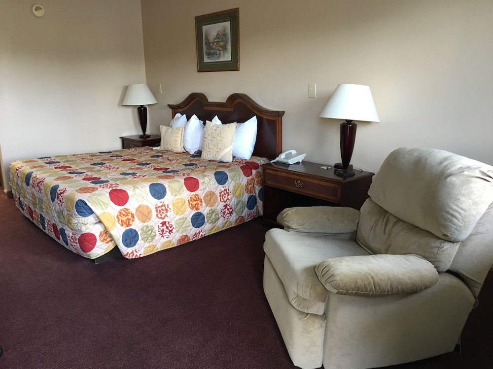 Standard Double room Colonial Inn