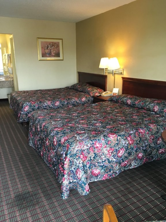 Standard Vierer Zimmer Travel Inn