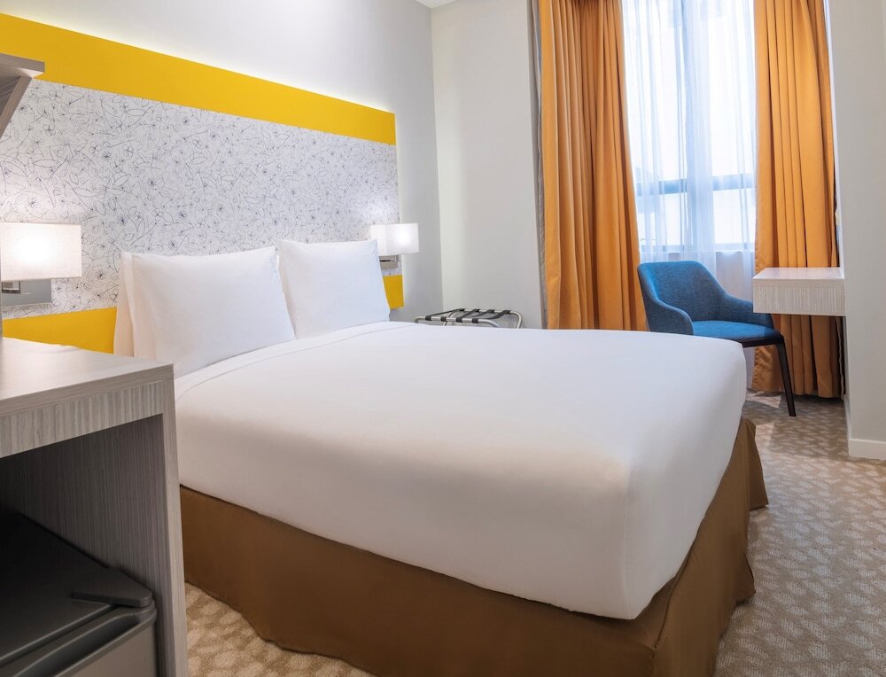 Двухместный номер Standard Holiday Inn Express & Suites Johor Bahru, an IHG Hotel