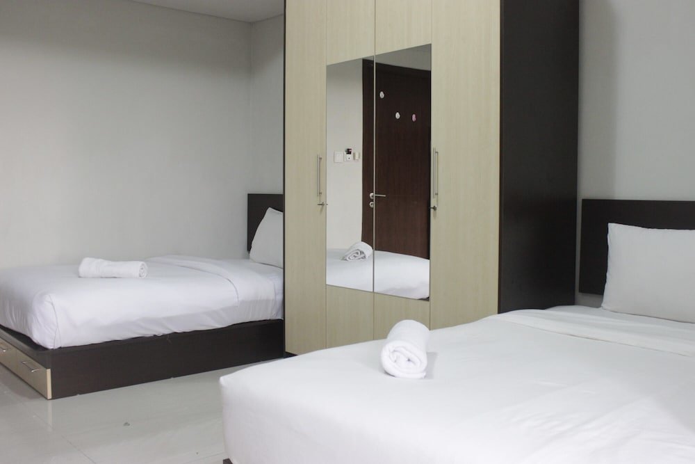 Standard Zimmer Comfy & Well Appointed Studio At Skyland City Jatinangor Apartment
