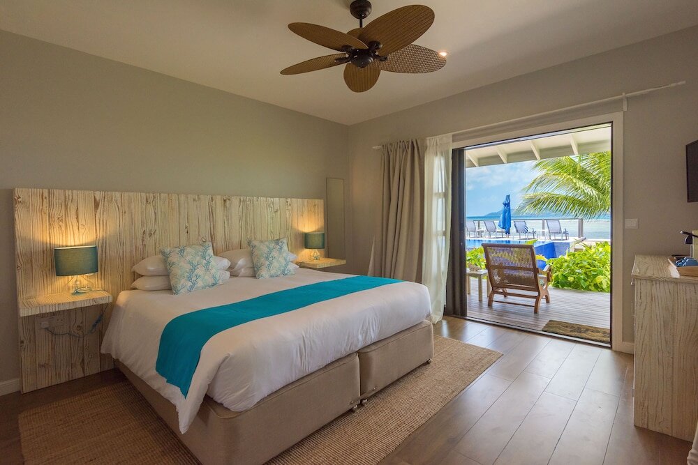 Standard room with sea view Le Nautique - Luxury Waterfront Hotel