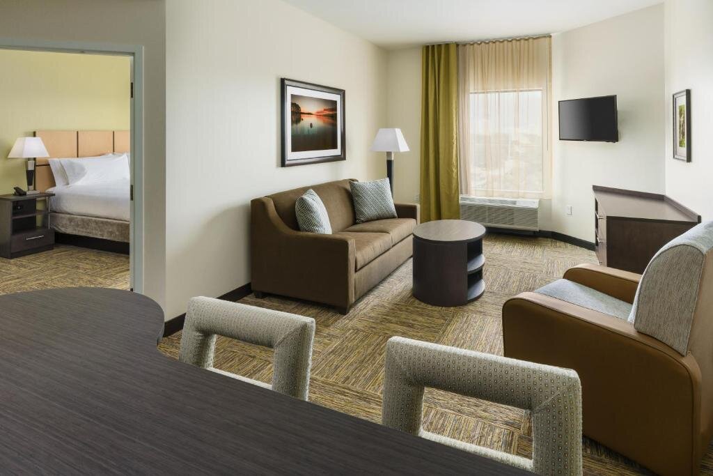 Двухместный номер Standard c 1 комнатой Candlewood Suites - Orlando - Lake Buena Vista, an IHG Hotel