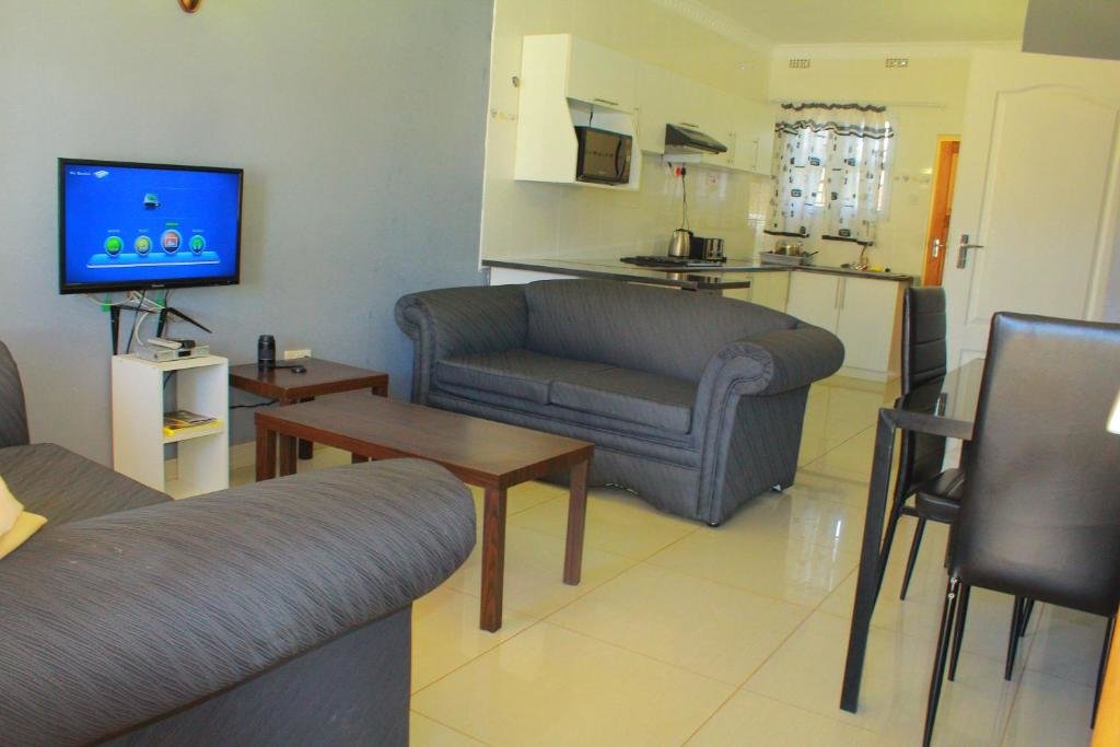 Апартаменты с 3 комнатами Asante Apartments