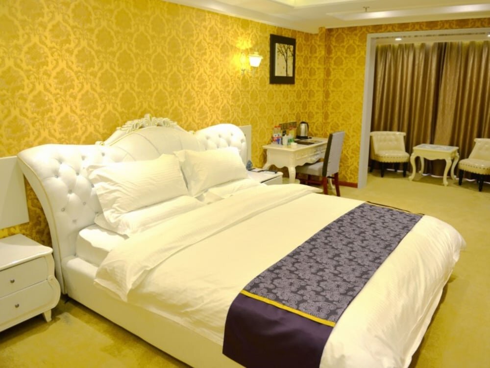Superior room GreenTree Inn XiAn Longshouyuan Metro Station Hotel
