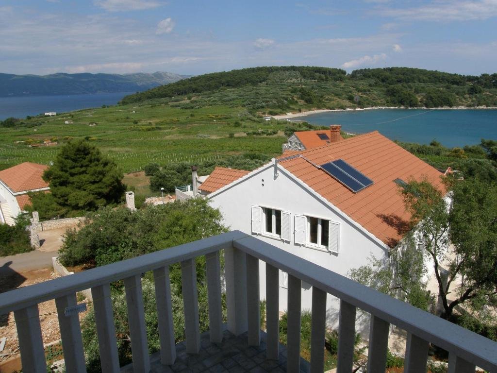 2 Bedrooms Apartment with sea view Villa Bella Vista