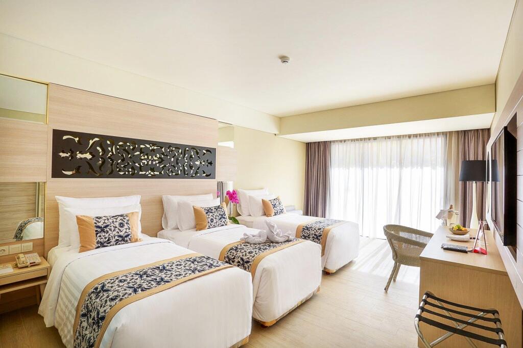 Swiss belhotel tuban kuta. Swiss-Belhotel Tuban.