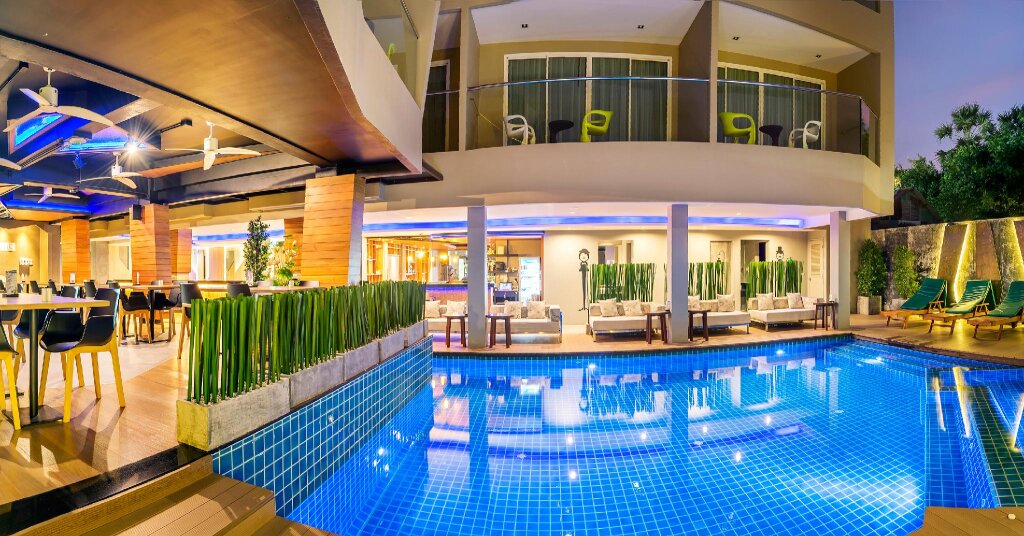 Lit en dortoir Ratana Patong Beach Hotel by Shanaya