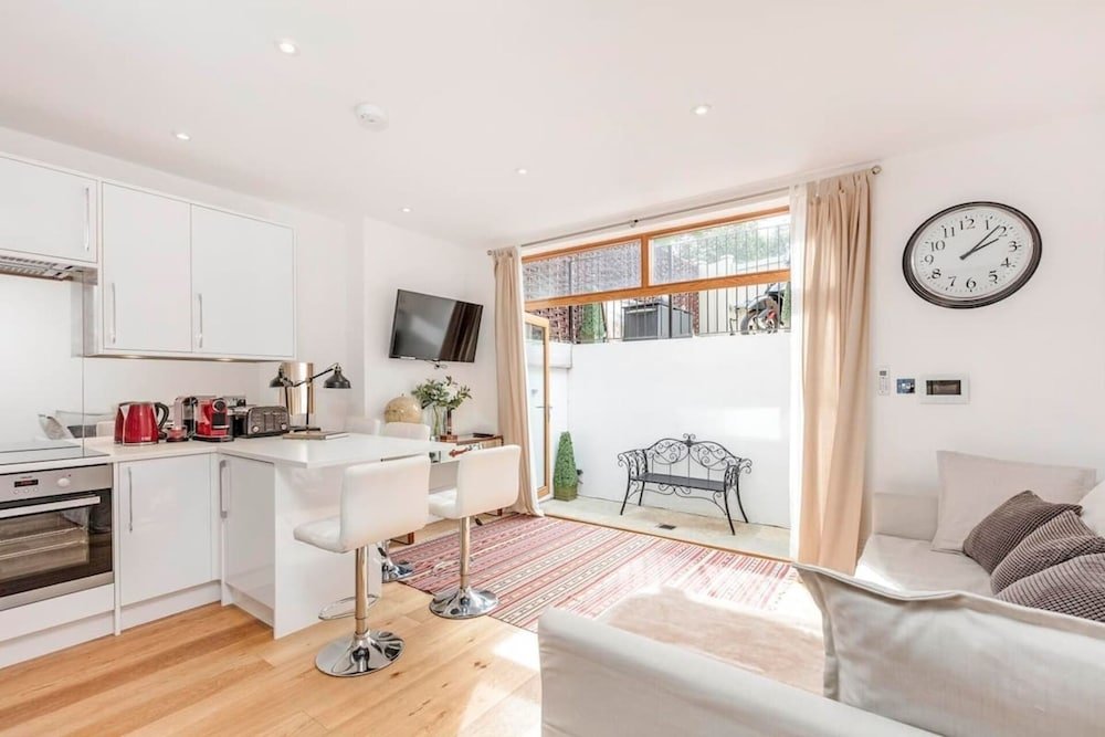 Апартаменты 2 bed Garden Flat With air con by Fulham Broadway