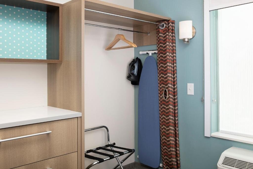Четырёхместный люкс Home2 Suites By Hilton Owings Mills, Md