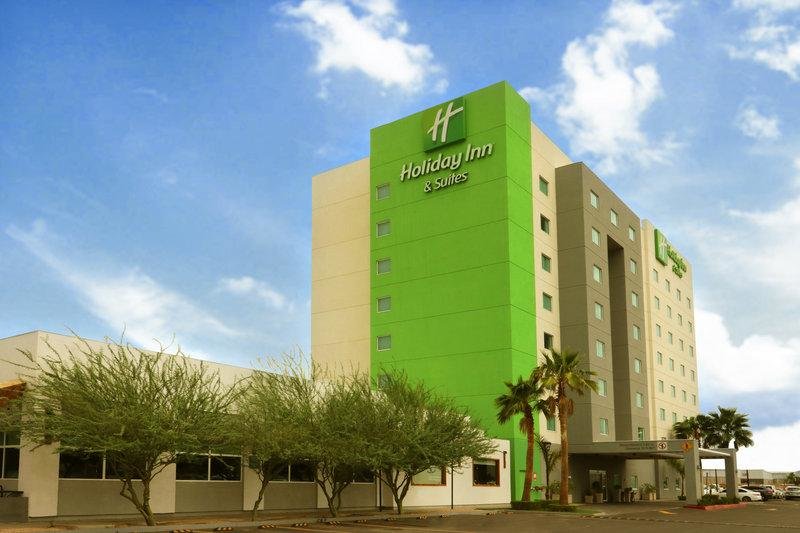 Люкс Holiday Inn Hotel & Suites Hermosillo Aeropuerto, an IHG Hotel