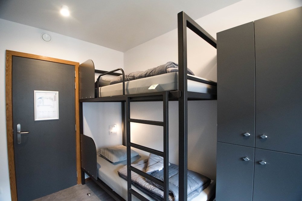 Двухместный номер Standard c 1 комнатой Liège Youth Hostel