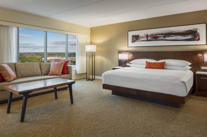 Кровать в общем номере Delta Hotel Philadelphia Airport