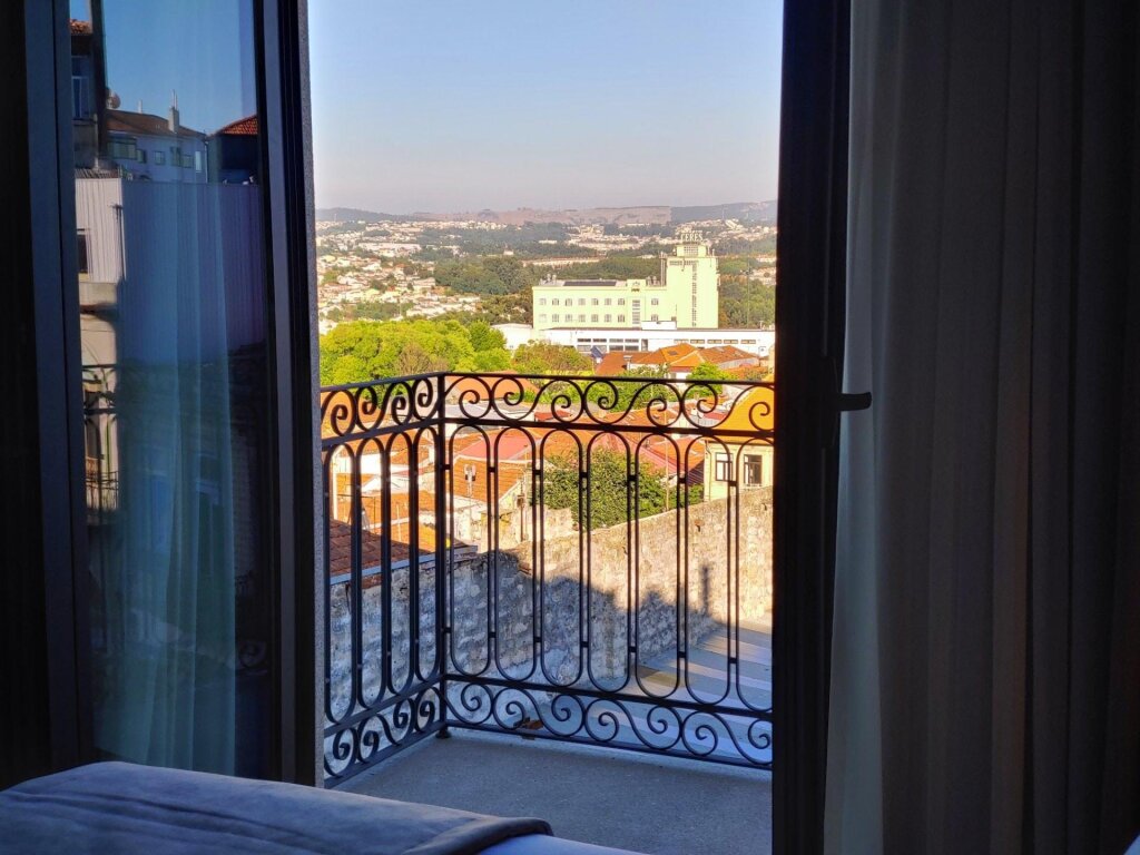 Двухместный номер Standard с балконом Oca Oriental Porto Hotel