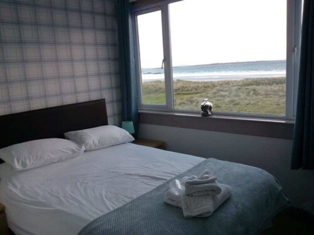 Standard Double room Tiree Lodge Hotel Isle Of Tiree Scotland