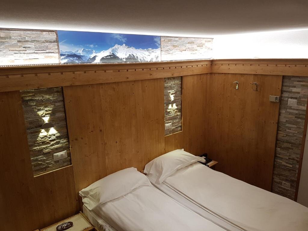 Standard double chambre Alps Oriental Wellness HOTEL