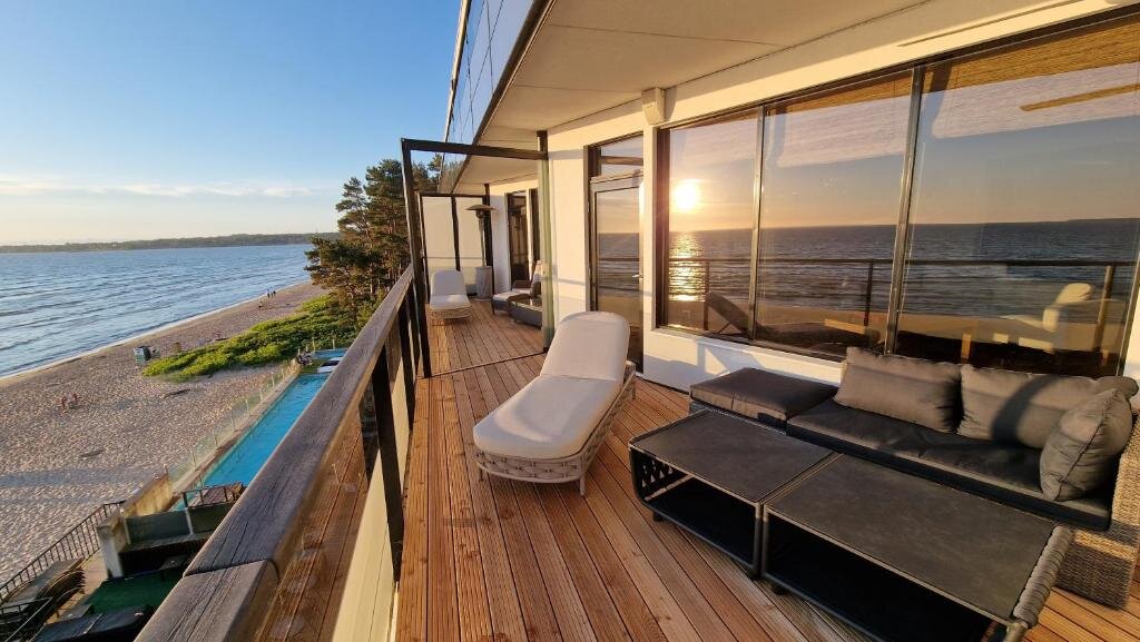 Люкс Pirita Beach View Suites