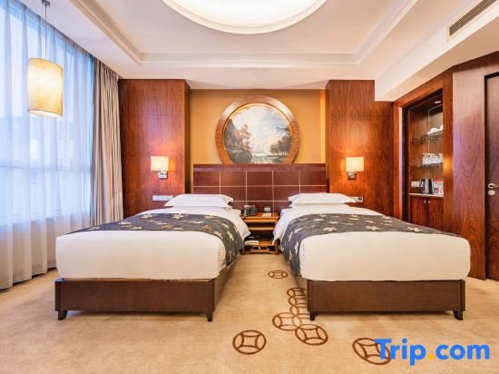 Standard room Jinnian Hotel