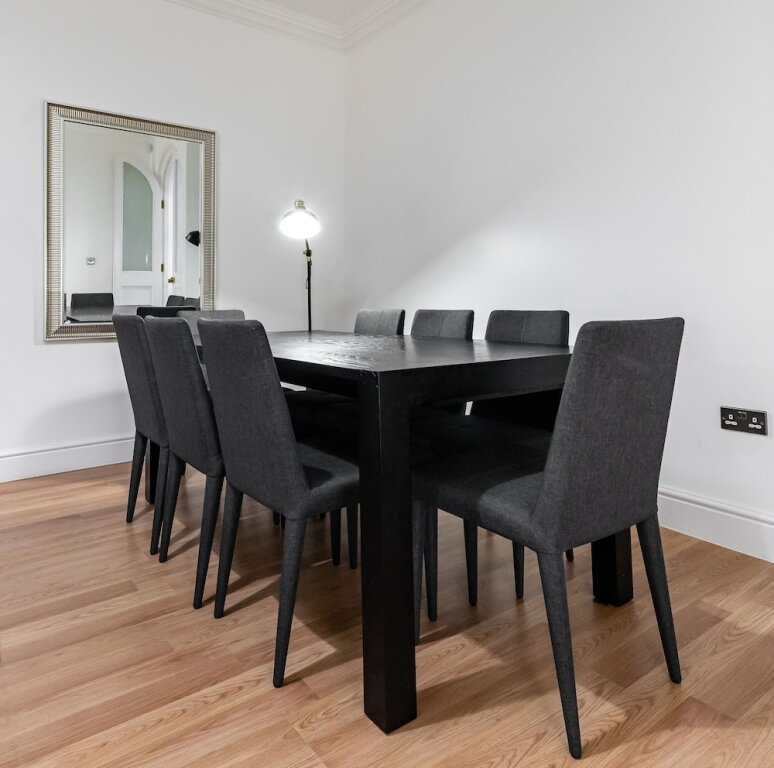 Apartment 4 Zimmer Luxury Apartments in Central London