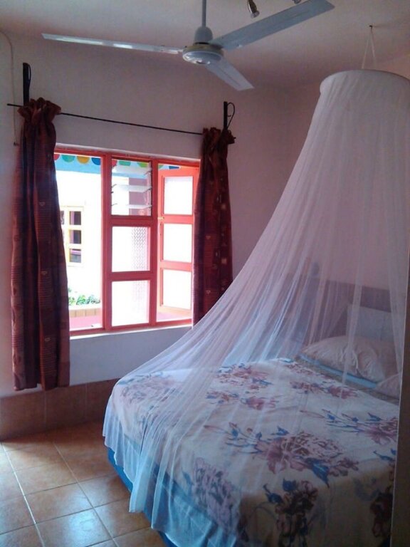 Habitación doble Estándar con balcón Miryam Village Inn Safari Lodge