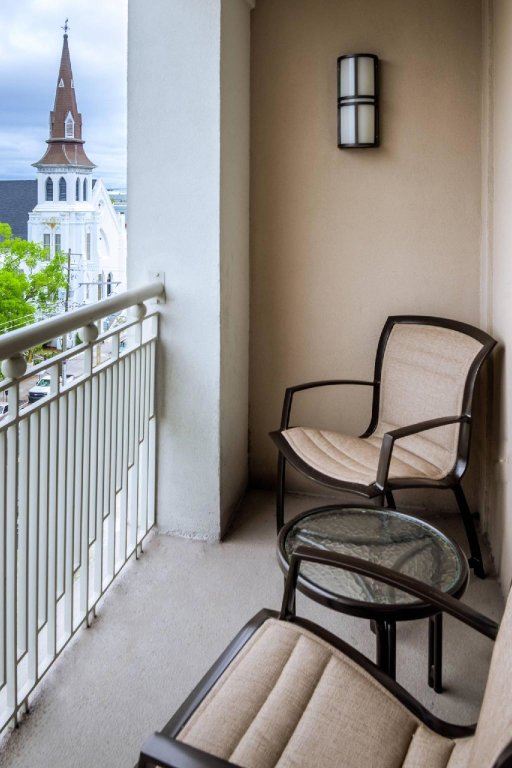 Двухместный номер Standard с балконом Courtyard by Marriott Charleston Historic District