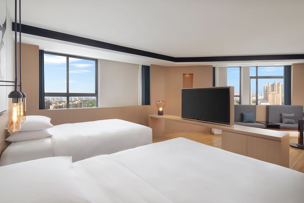 Premium Quadruple room with city view Fairfield